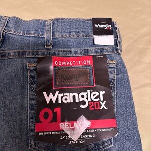 Wrangler Relaxed Fit Blue Denim Jeans